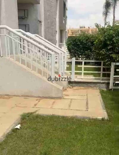 شقة للايجار المفروش في مدينتي  ارضي بحديقه 74م  اول سكن  فرش جديد 2 نوم و حمام و مطبخ و ريسبشن الشقه  مكيفه بالكامل قريبه من الخدمات جاهزة للسكن متاحة للمعاينة في أي وقت