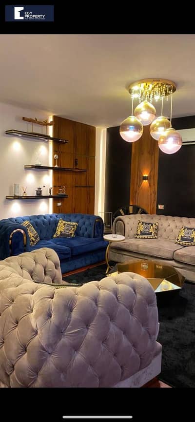 بموقع خيالي بنتهاوس متشطب و مفروش بالكامل جاهز للسكن للبيع في   مراسي - الساحل الشمالي