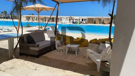 كابينة كورنر مميزة للإيجار في Hacienda White | بجوار Galambo Beach Bar | متاحة طوال الموسم
