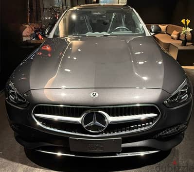 Mercedes-Benz C180 2026