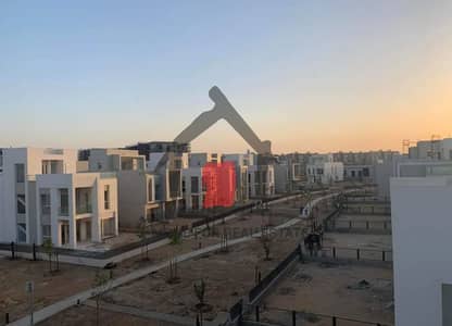 fully finished apartment 121sqm undermarket price for sale in cairo gate emaar