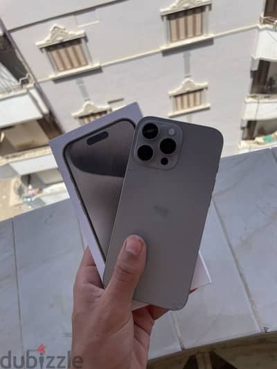 I phone 16 pro max