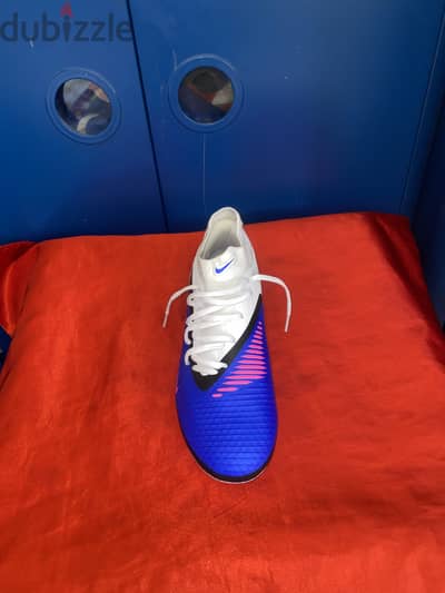 Football shoes جزم كوره
