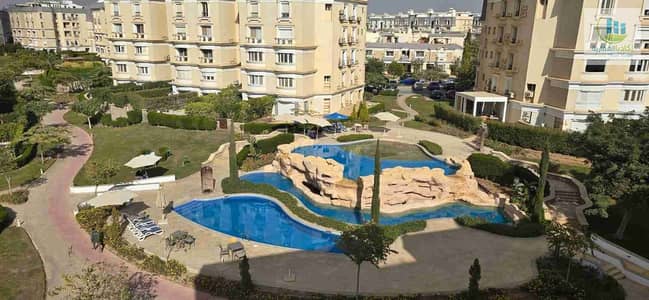 Mountain View Hyde Park  Phase 3, iVilla Type A, roof, corner  305m2, Duplex 2 floors + room on roof Ideal location, with pool, and wide view space from roof, and <1 min walking to Majestic Lake