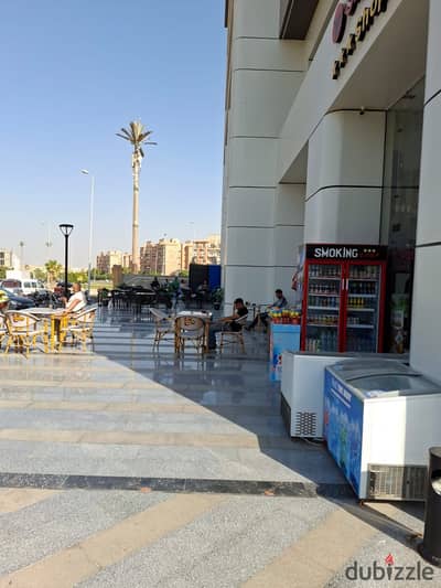 محل ارضى للايجار 42م واحهه على الطريق سيلفر جيت مول Silver Gate الشيخ زايد