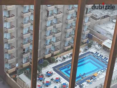 شقة مفروشة بميدان المساحه  قرب فندق سفير للسكن الراقي والمميز بالدقي