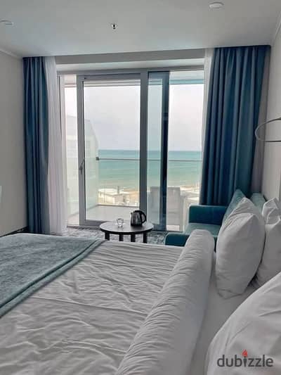 شاليه متشطب Full Sea View في قرية سي شور من هايد بارك في اميز لوكيشن في راس الحكمه وعلي اجمل شواطئ الساحل الشمالي