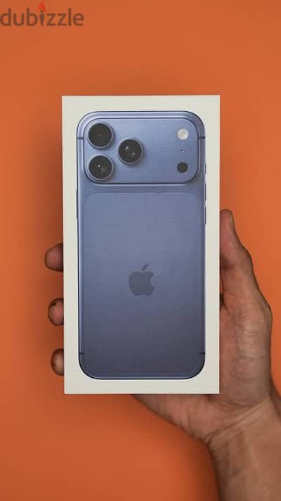 Iphone 17 pro max sealed 256 blue