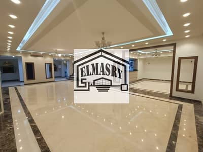 فيلا للايجار بحمام سباحه واسانسير وجاكوزي في اميز موقع بالرحاب هيلز نموذج M    Rehab city new cairo تشطيبات الترا سوبر لوكس
