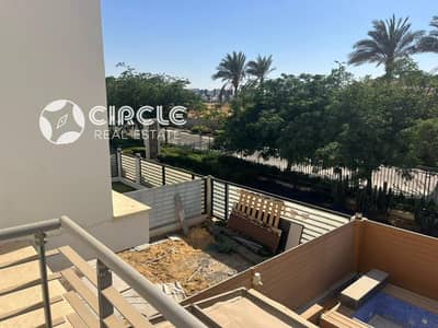 First Use | Jacuzzi | Kitchen & ACs | 200m Villa (Townhouse) For Sale In Hyde Park Compound | 5th Settlement | New Cairo