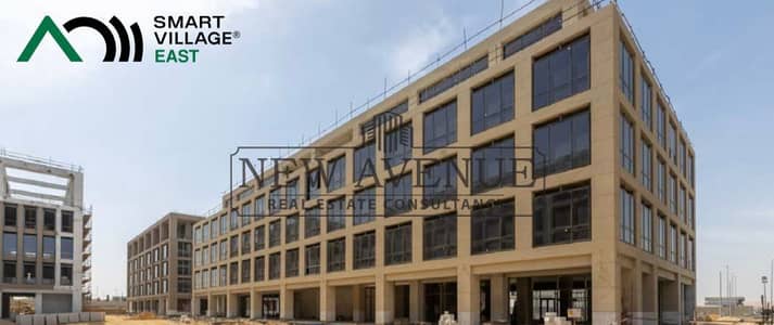 مكتب إداري مشطب بالكامل  بالتكييفات للبيع بأقساط  في البروج القريه الذكيه El Bourouj Smart village