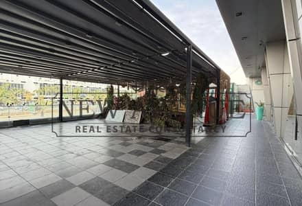 Retail On North Plus Mall For Rent Fully Finished with ACs