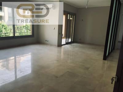 شقة بمطبخ وتكييفات للبيع في فيلدج جيت - القاهره الجديده - Village Gate - new cairo