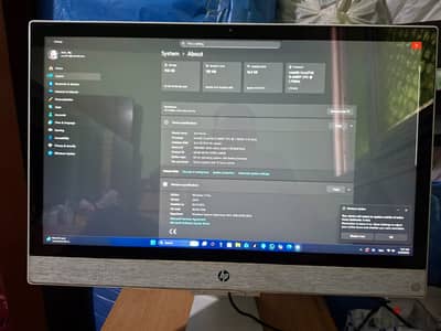 All-in-One 24 - Core i5 8th Gen - 16GB RAM - 1TB Samsung E