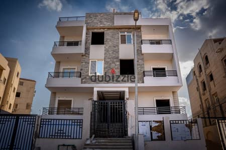 Live in the heart of Sheikh Zayed among the most prestigious compounds