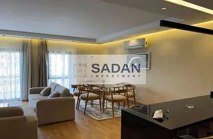 شقة مميزة للبيع استلام فوري تشطيب كامل في كمبوند فيفث اسكوير التجمع الخامس