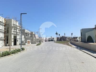 فيلا 4 غرف+ناني ريسيل تكلملة اقساط في بلايا غزالة الساحل الشمالي للبيع PLaya Ghazala Seashell