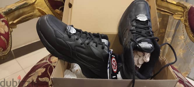 skechers اسكتشرز