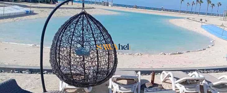 للبيع كبانا 4 غرف مميزة في Hacienda Bay – لغير المالك بسعر استثنائي لسرعة البيع    فيو مباشر على البحر + اللاجون + أول صف بحر و خطوات من البحر