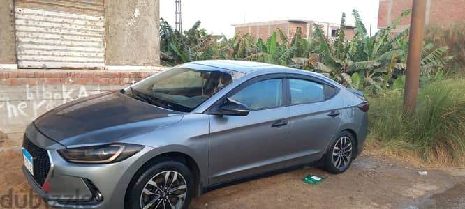 هيونداي إلينترا 2018 Hyundai Elantra فابريكا بالكامل