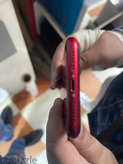 ايفون XR للبيع