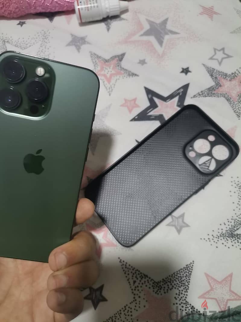iPhone 13 pro 3