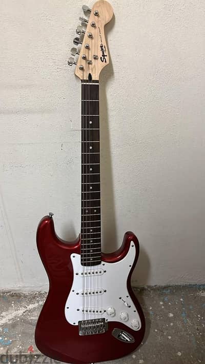 squire fender bullet strat fairly used + marshall amplifier MG15CFX