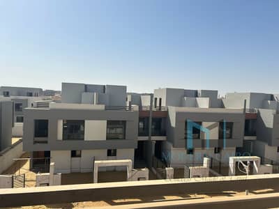  اسكن في بلو فيرت العاصمة الإدارية – تاون هاوس 265م بأفضل أنظمة السداد  10% مقدم وتقسيط 8 سنوات