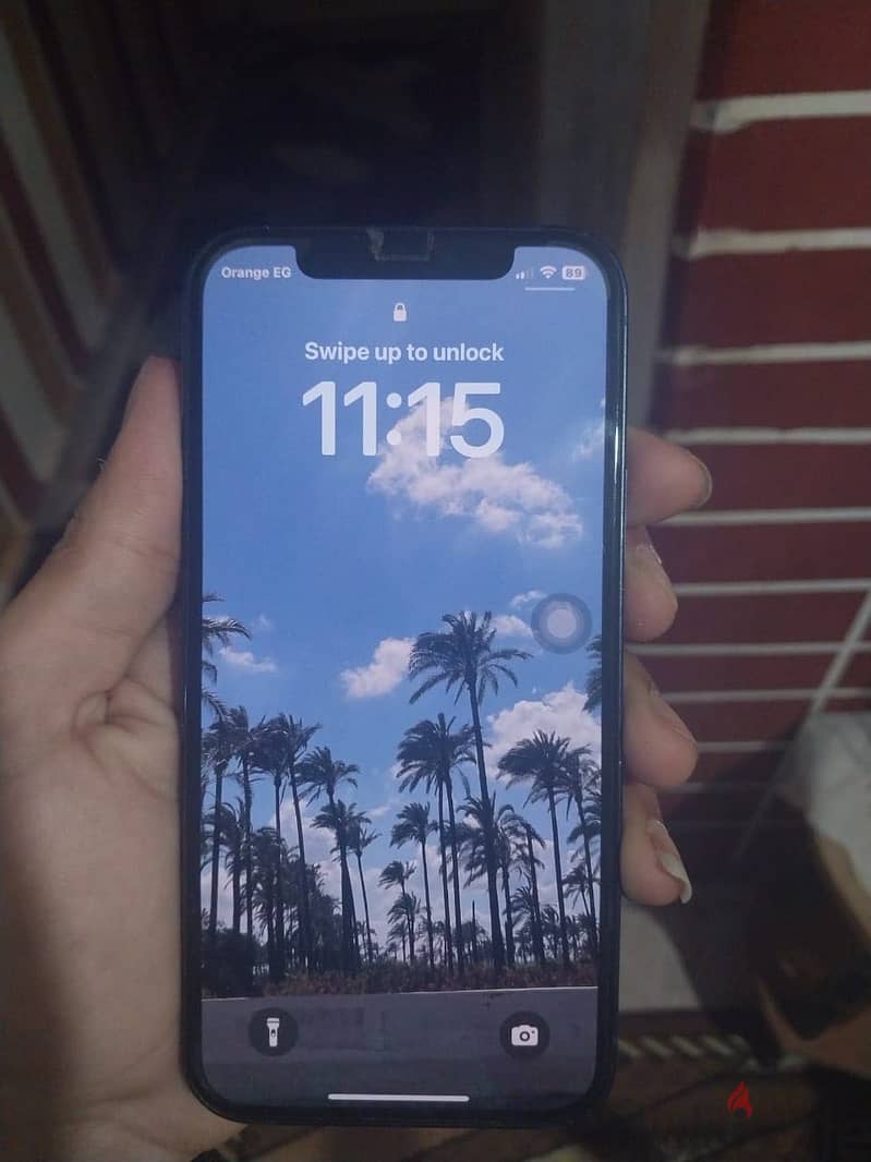 ايفون ١٢ 1