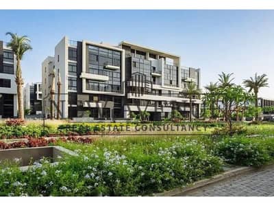 شقه متشطبه بالتكييفات دور رابع للبيع في واتر واي Waterway القاهرة الجديدة بسعر اقل من الماركت فيو ممتاز
