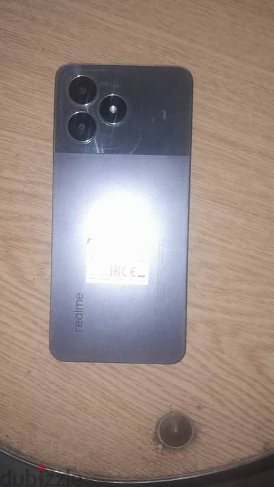 موبايل realme note 50 بحالة ممتازة