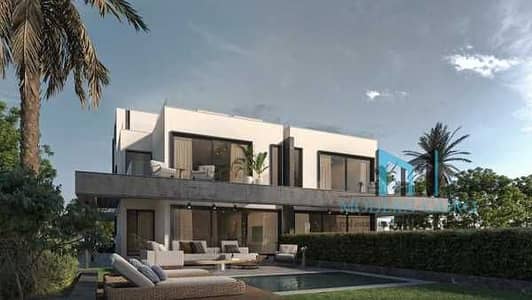 Own a standalone villa with one of the largest land areas in a villas-only compound in the heart of New Cairo, right next to Al Rehab, with near deliv