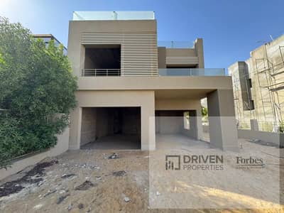 Standalone Villa for Sale in Palm Hills Golf Extension Compound 6th Of October The Crown Golf Veiws