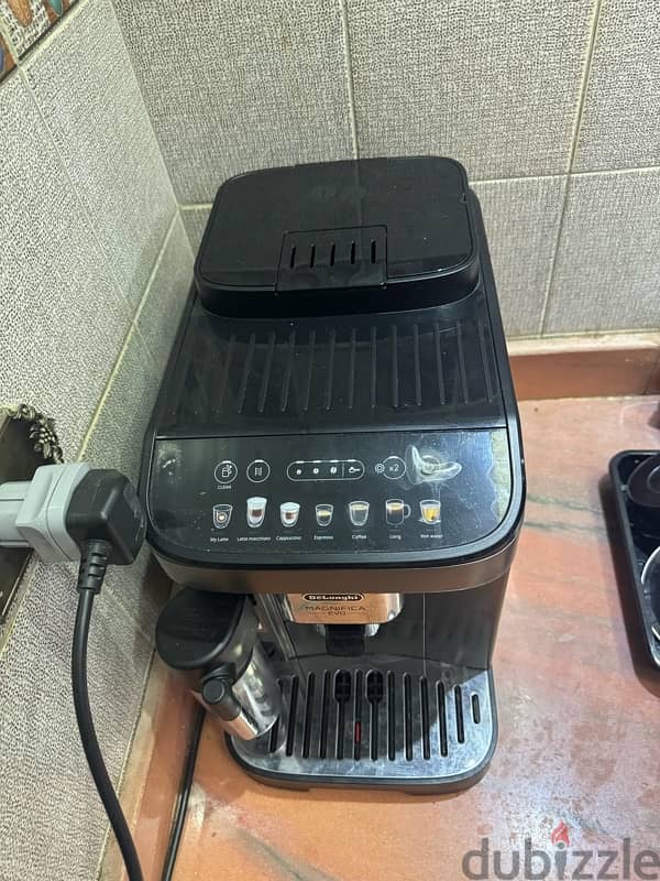 DeLonghi Magnifica EVO 1