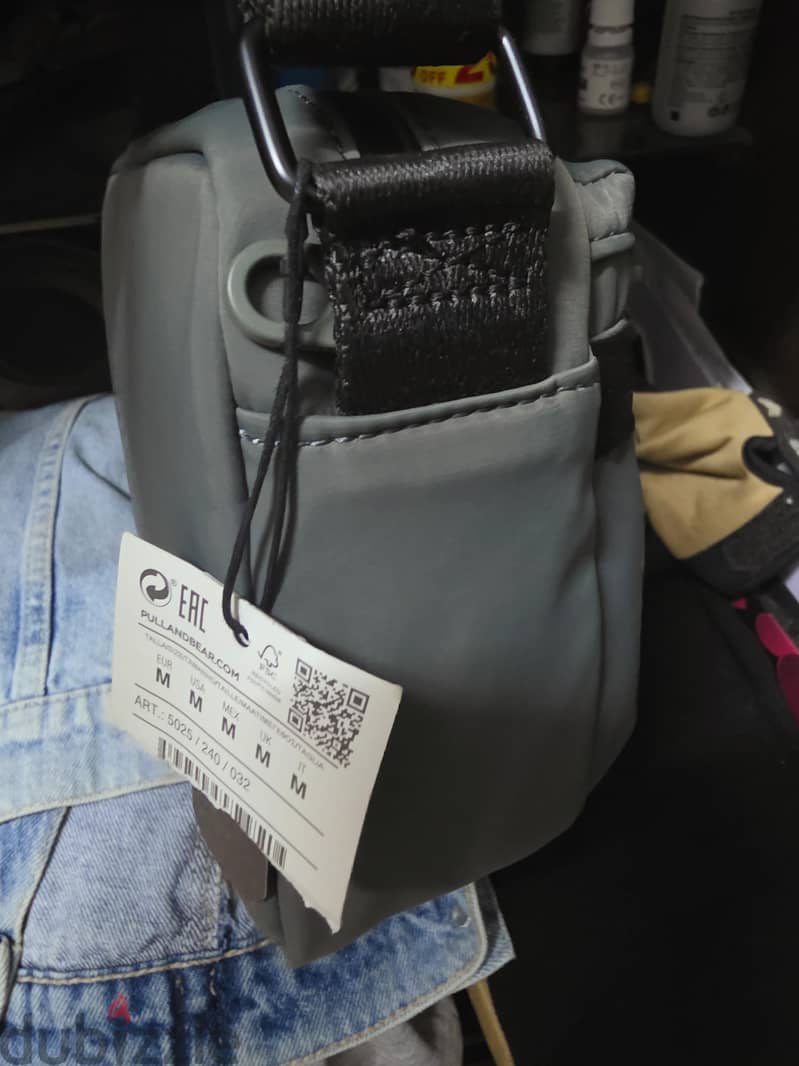 Pull&Bear Cross European Bag 1