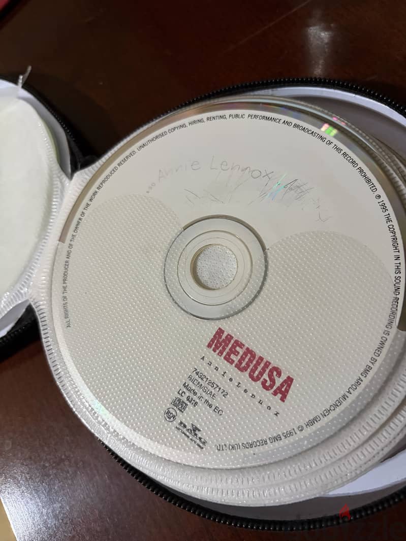 Music CDs in very good condition 4