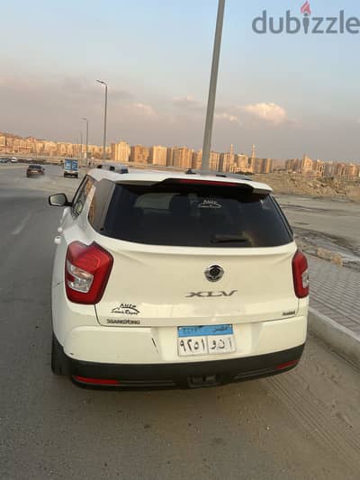 عربية sangyong للبيع حالة جيده جدا