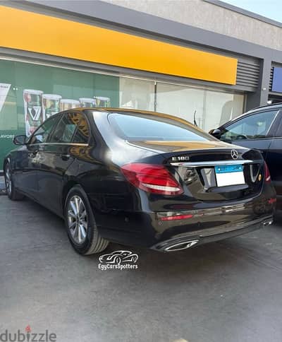 Mercedes-Benz E180