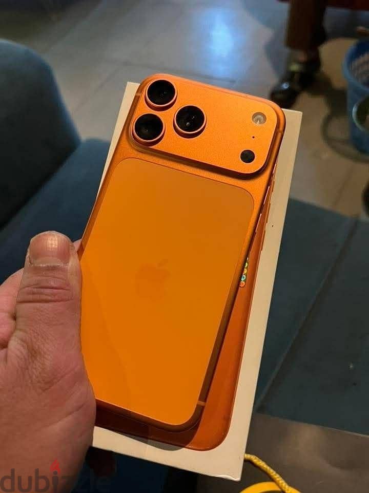 Iphone 17 pro max 1