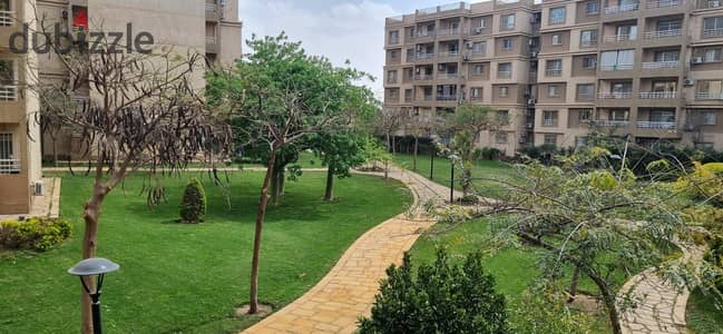 شقة للبيع 124م مدينتى B6 تشطيبات خاصة بالكامل