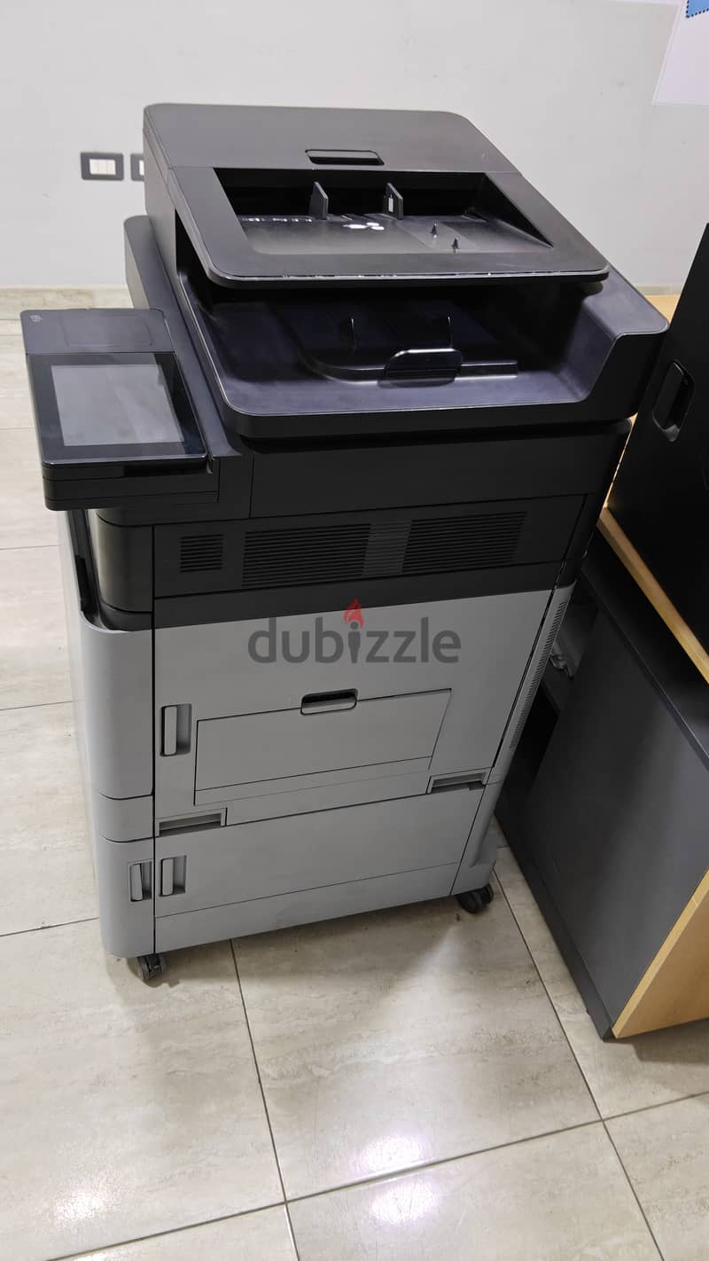 Hp M880 2