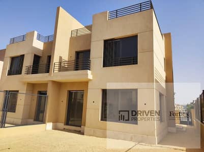 اقل سعر توبن هاوس 4غرف للبيع في كمبوند الما الحي التانيAlma Compound 2nd District الشيخ زايد الجيزه