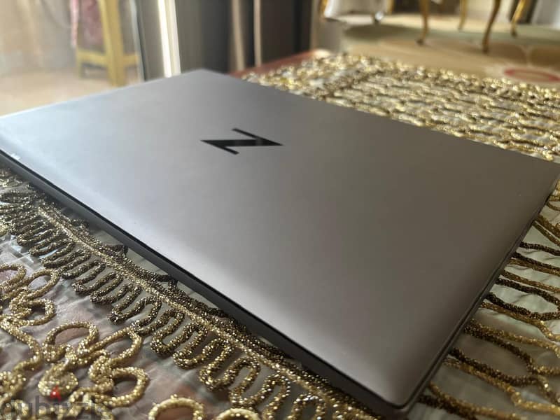 HP Zbook firefly workstation 3