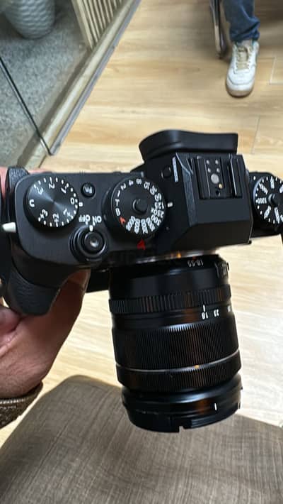 شاشة LCD بدقة 1.04 قابلة للإمالة مقاس ٣ بوصة ، تصوير بمعدل 30ثانية بلو