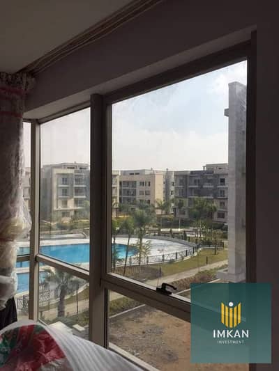 بنتهاوس للبيع في كمبوند جالريا مون فالي للاستلام فوري بسعر هايل في قلب التجمع الخامس بحمام سباحة برايفت