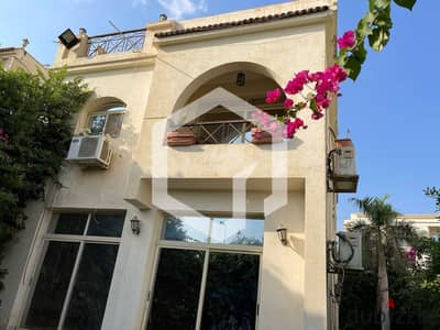توين هاوس متشطب بالكامل بموقع مميز إستلام فوري للبيع في حدائق المهندسين, دره, الشيخ زايد . . . . . . . . . . . . . . . . . . . . . . . . . . . . . . .