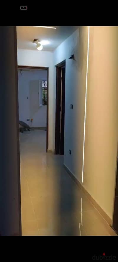 Office for rent in Al Fursan, ground floor