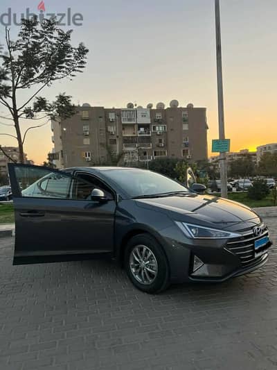Hyundai Elntra Ad 2025 for rent