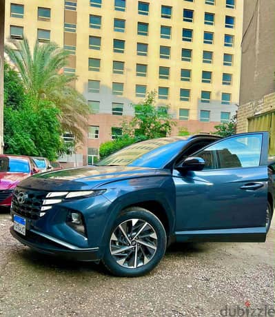 Hyundai tucson 2022 for rent