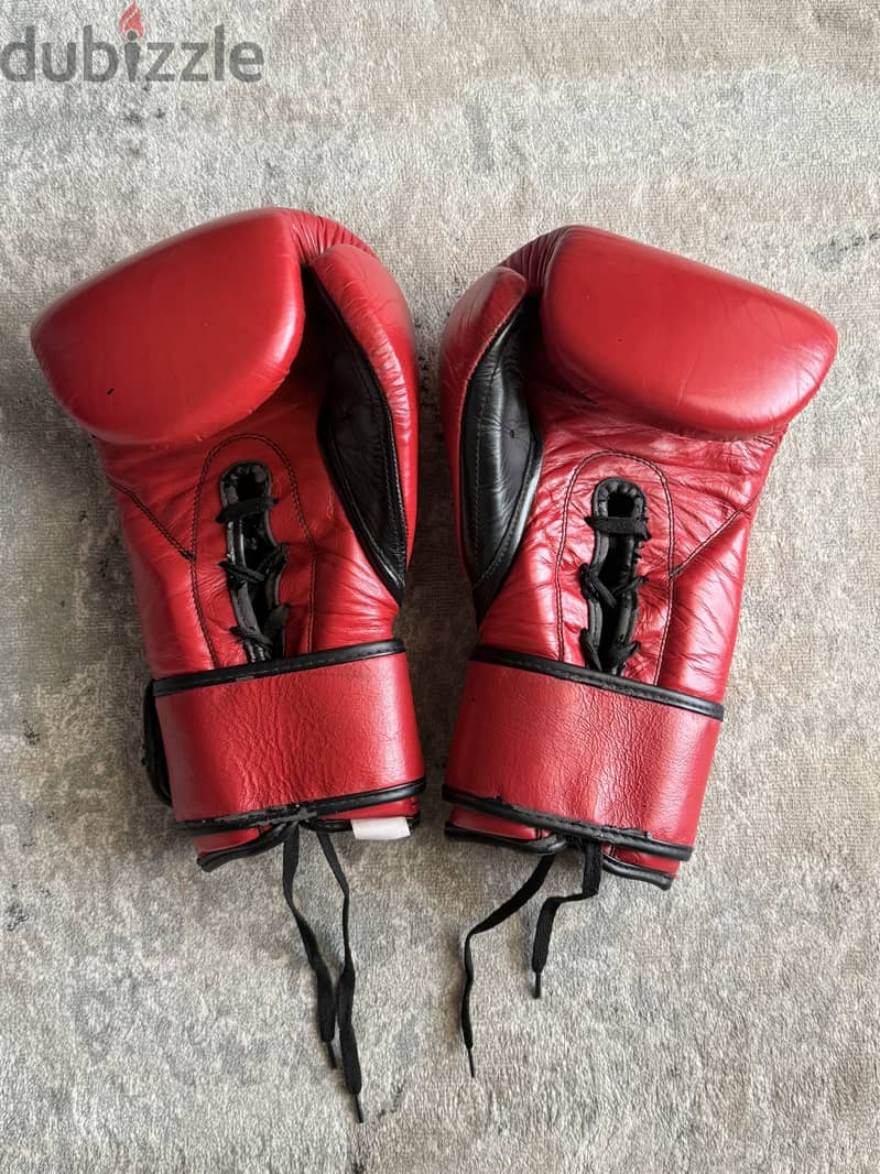 Original Cleto Reyes Boxing Gloves 1